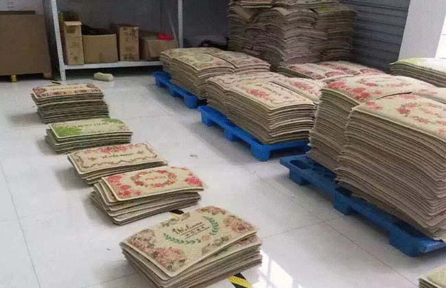 Which manufacturer is better to buy carpet floor mat digital printing machine?